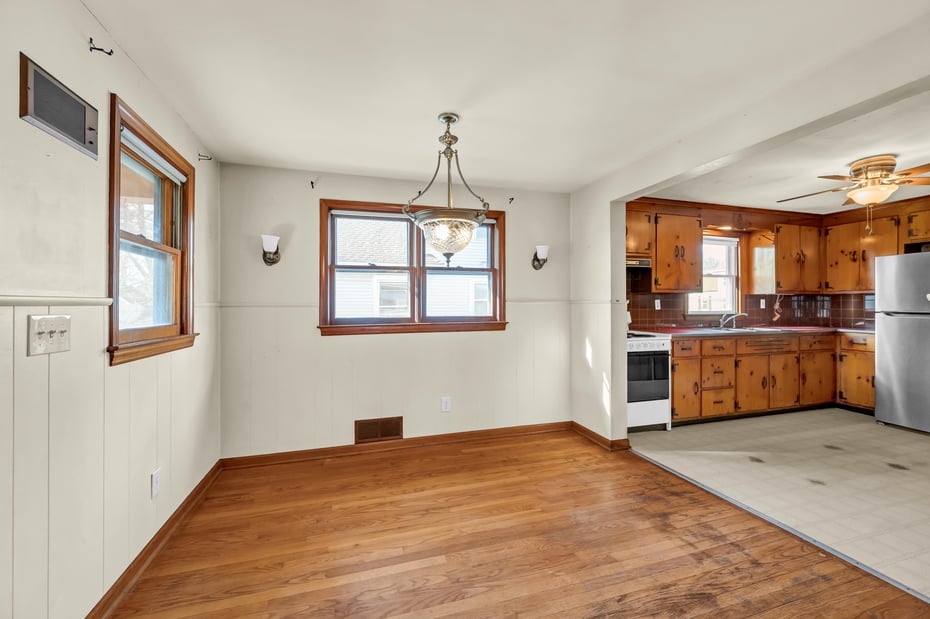 18 James Street Photo 12