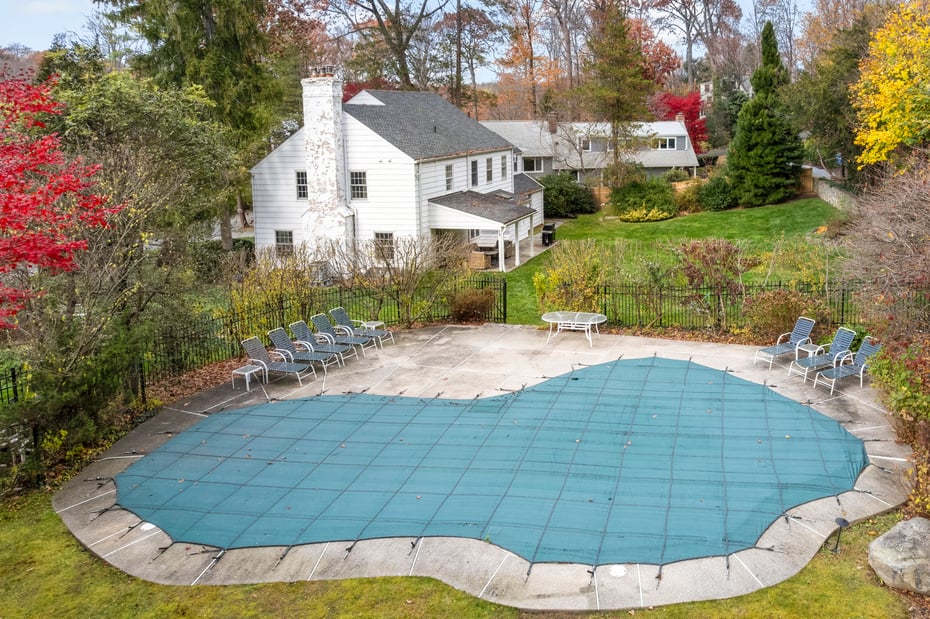 3 Chalford Lane Photo 27