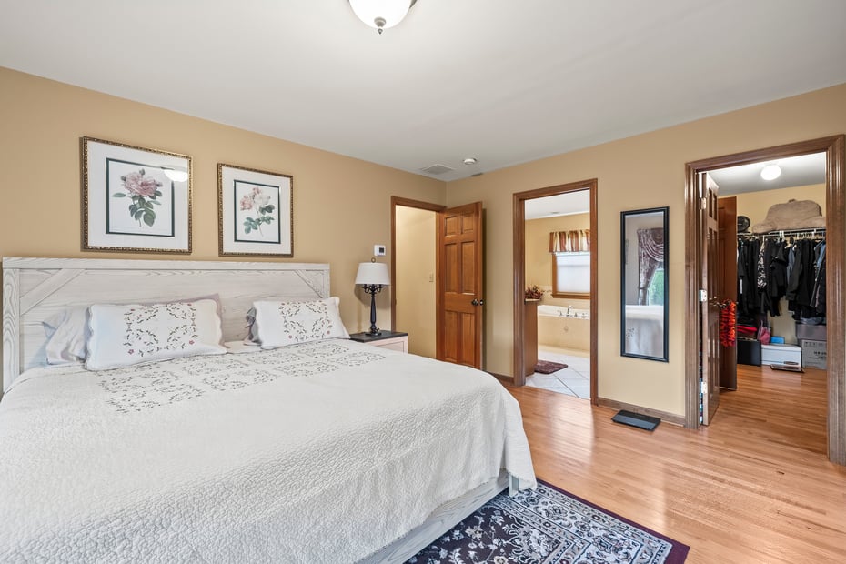 396 Walnut Tree Hill Road Photo 18