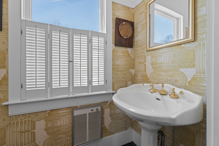 60 Lyme Street Photo 27