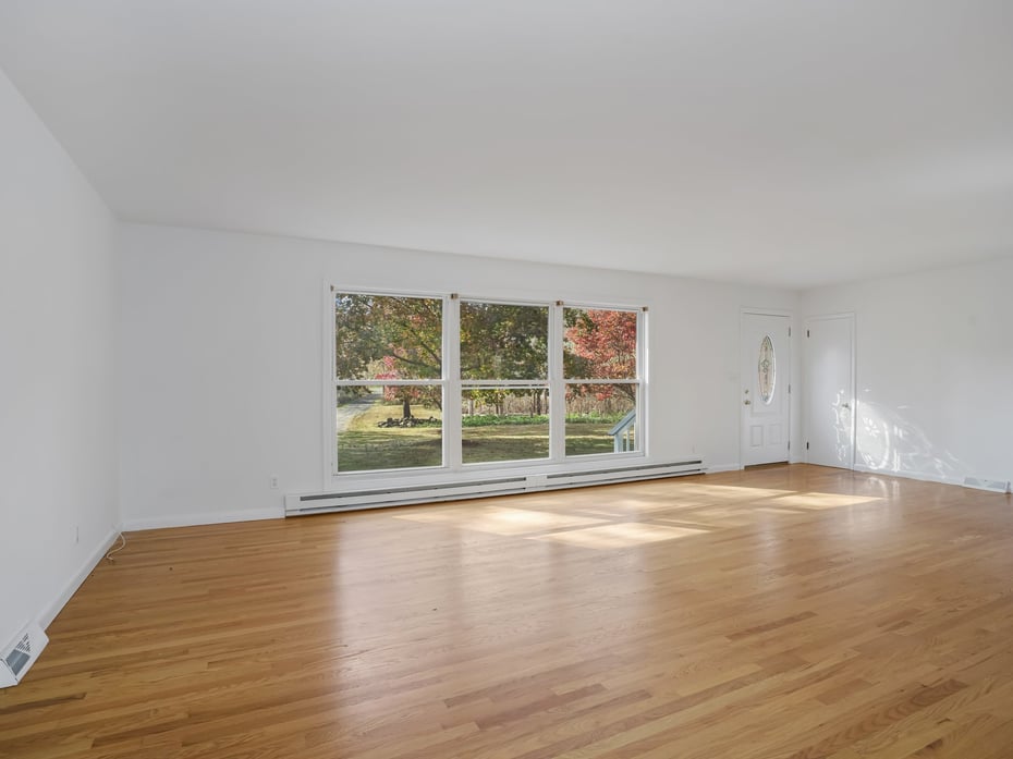 488 Sport Hill Road Photo 4