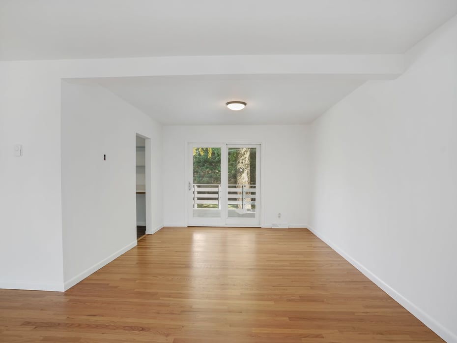 488 Sport Hill Road Photo 10