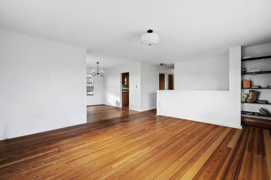 6209 Spencer Terrace Photo 3