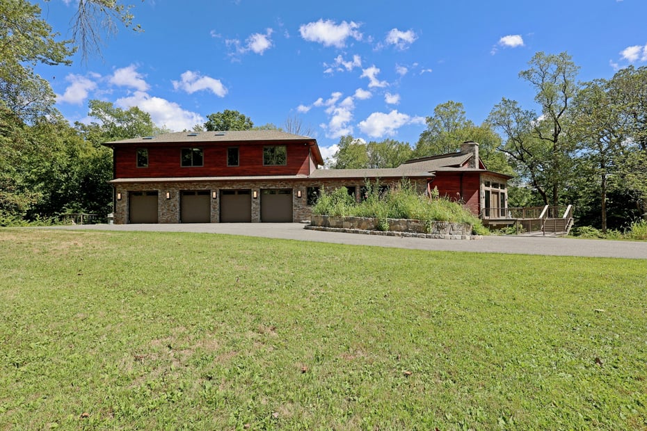 88 Green Lane Photo 4