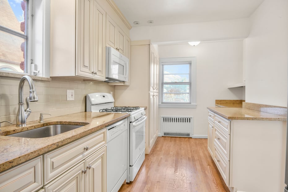 323 Wagner Avenue Photo 10