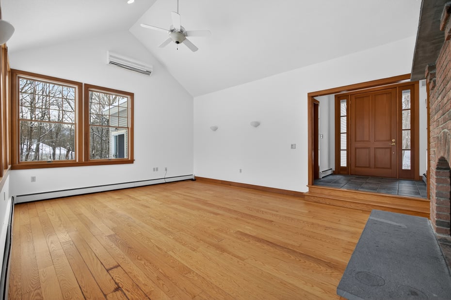 14 Cutler Road Photo 6