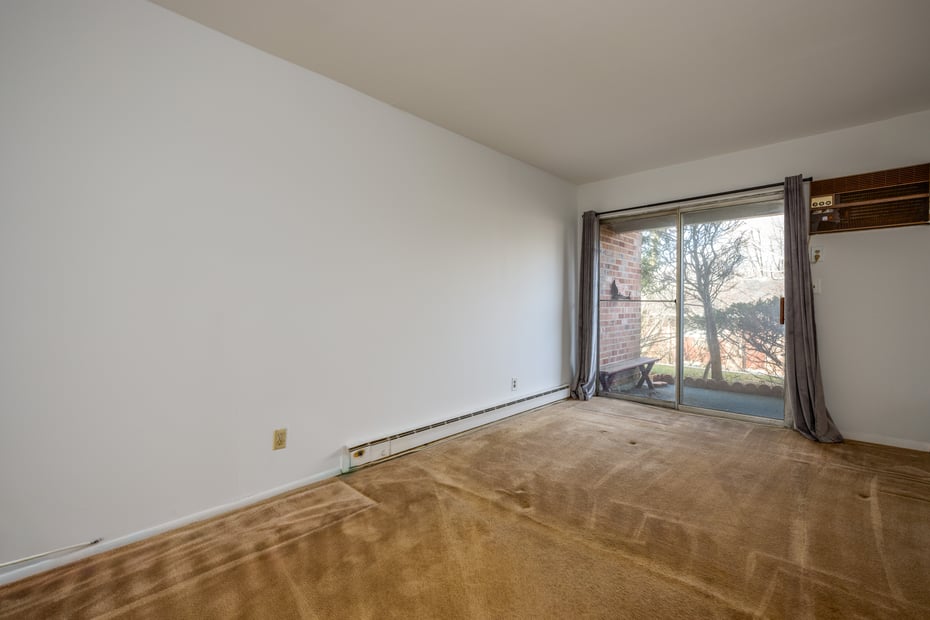 306 Old Country Road #306 Photo 14