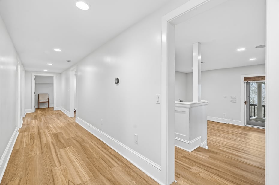 6 Eaton Lane Photo 25