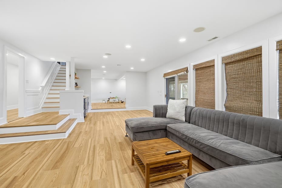 6 Eaton Lane Photo 21