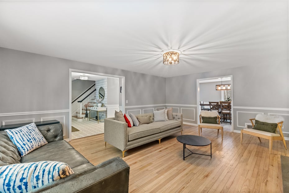 299 Redding Road Photo 2