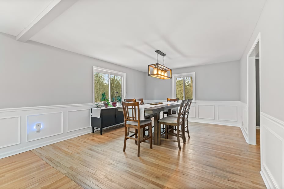 299 Redding Road Photo 3