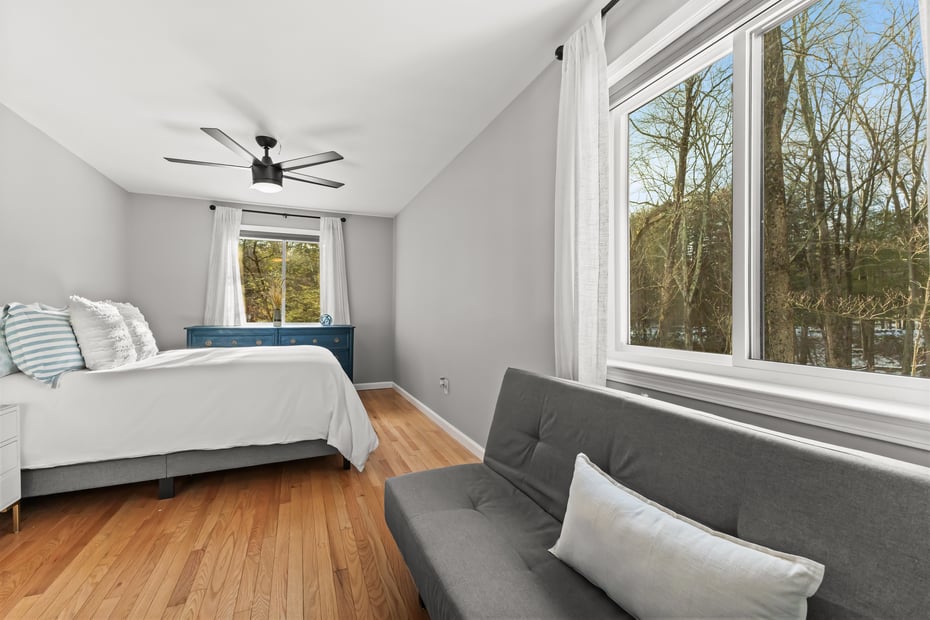 299 Redding Road Photo 8