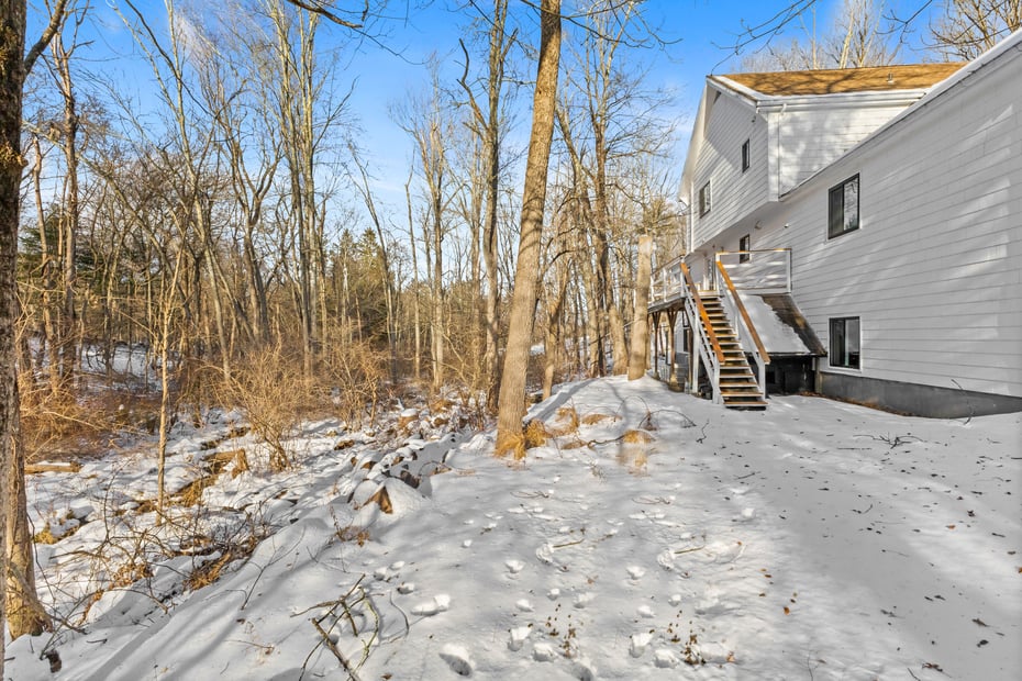 299 Redding Road Photo 15