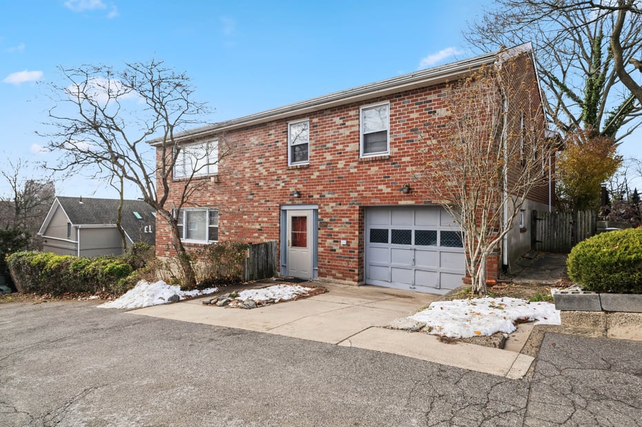 6209 Spencer Terrace Photo 1