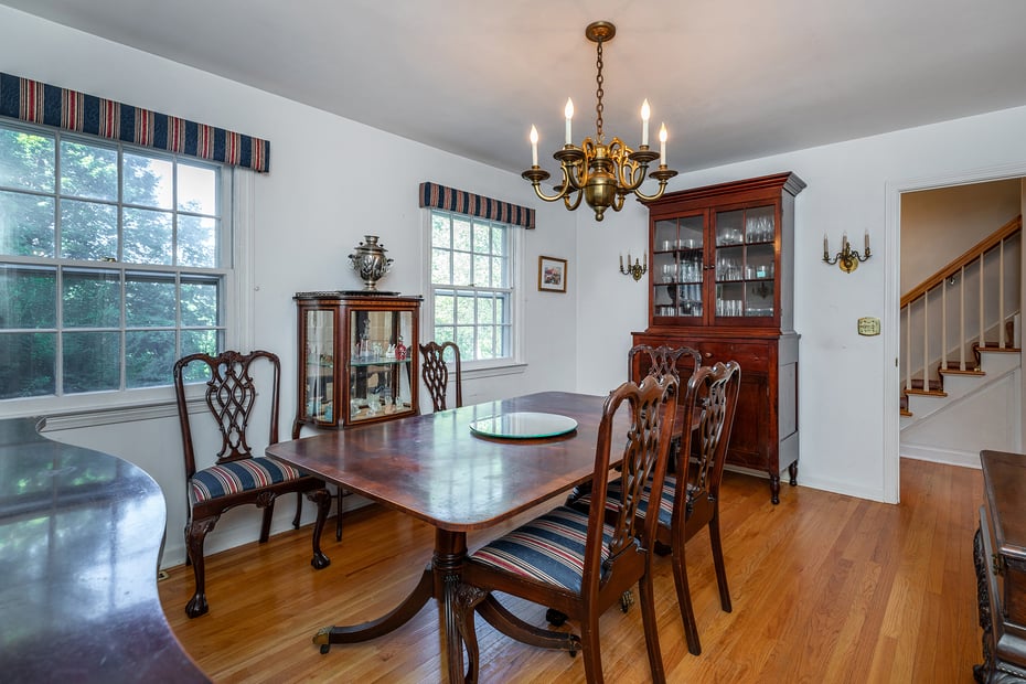 242 Tophet Road Photo 4