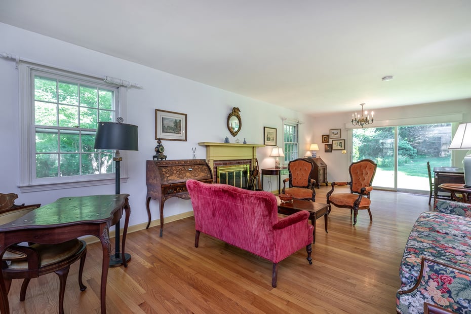 242 Tophet Road Photo 14