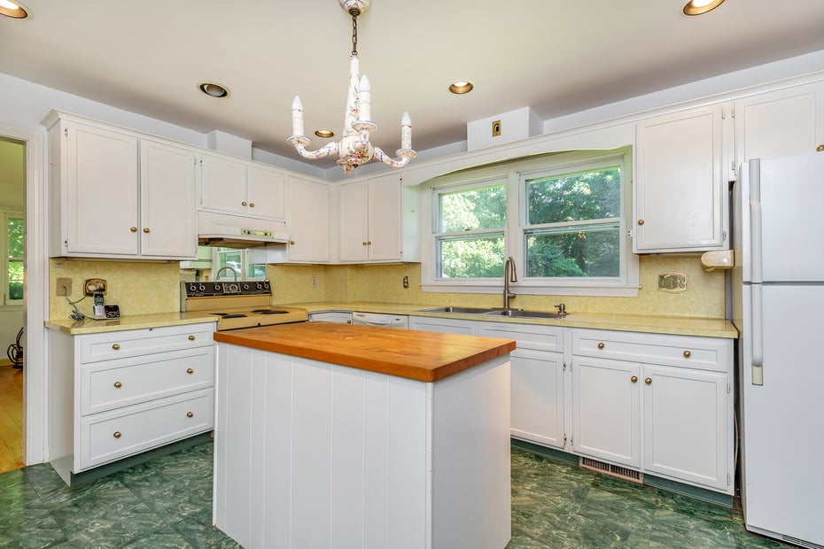 242 Tophet Road Photo 18