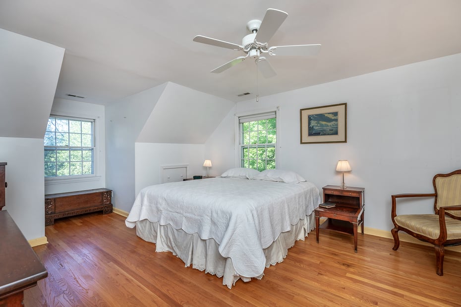 242 Tophet Road Photo 21