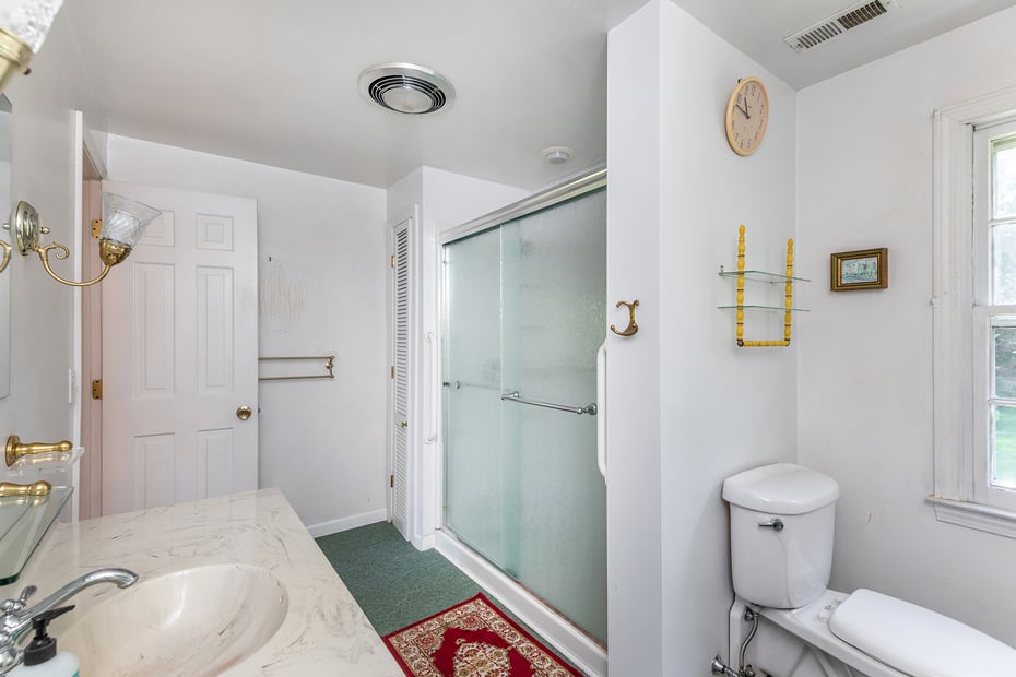 242 Tophet Road Photo 23