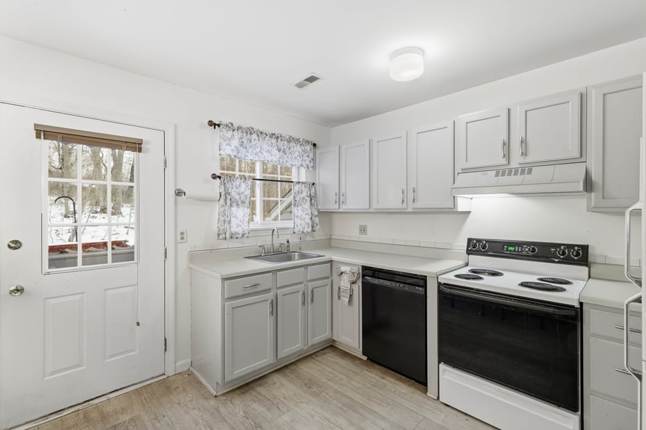 310 Boston Post Road  #76 Photo 14