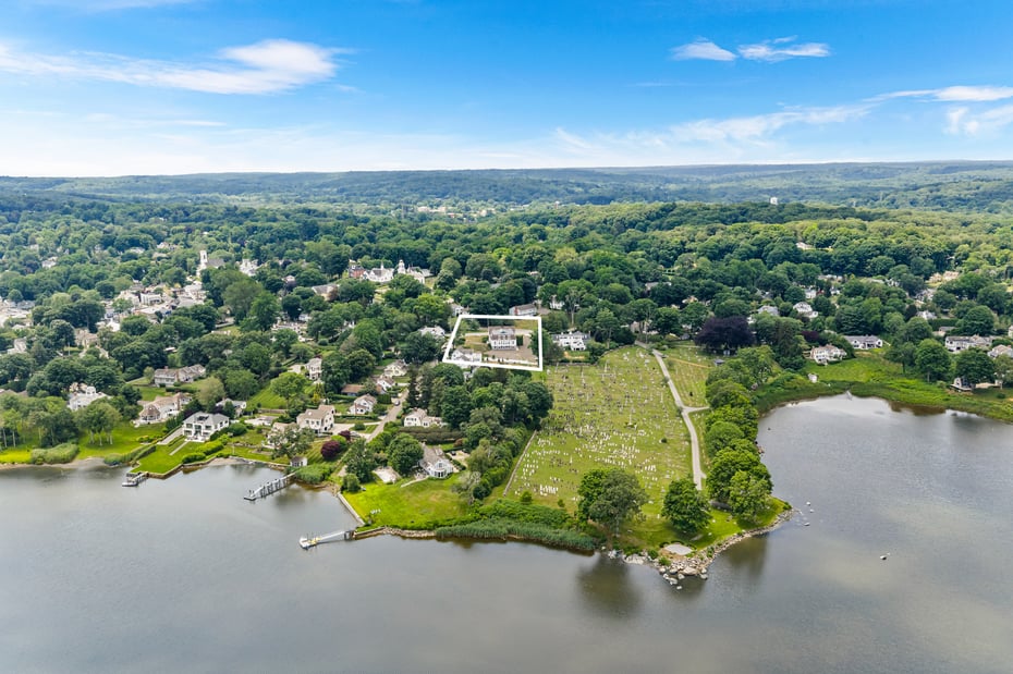 31 North Main Street Photo 6