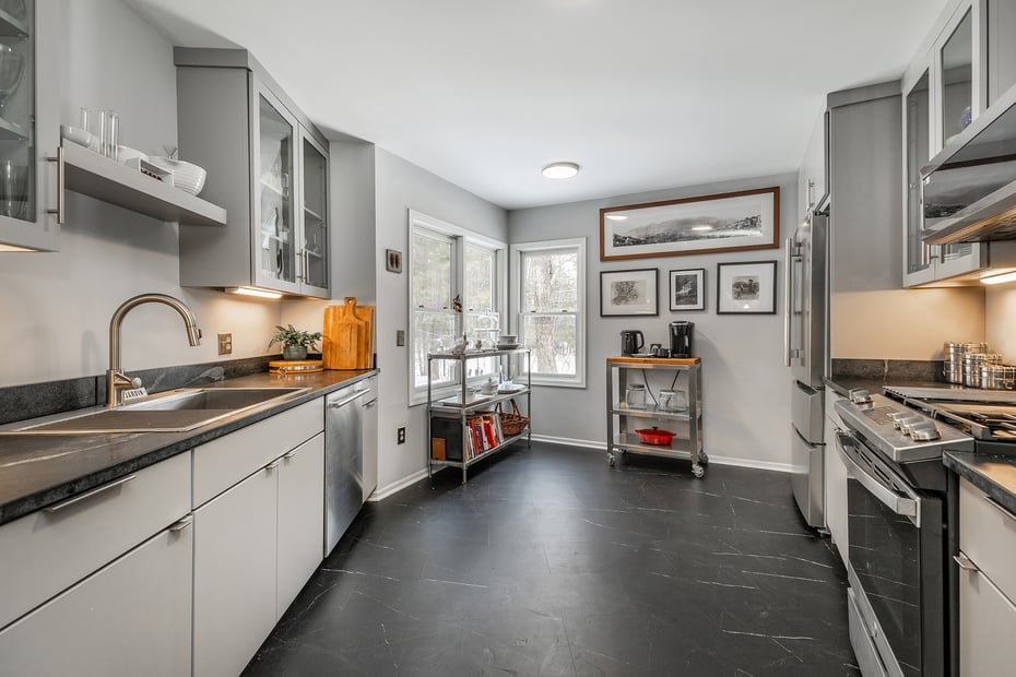 102 Mill Lane #102 Photo 5