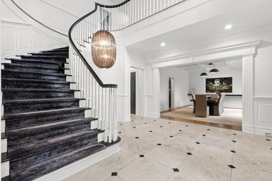 32 Seville Avenue Photo 3