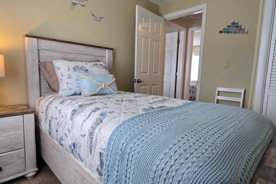 24 West Shore Drive Photo 19