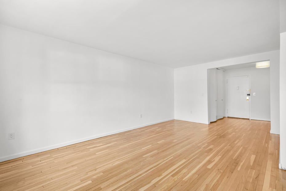 177 E Hartsdale Avenue  #3H Photo 6