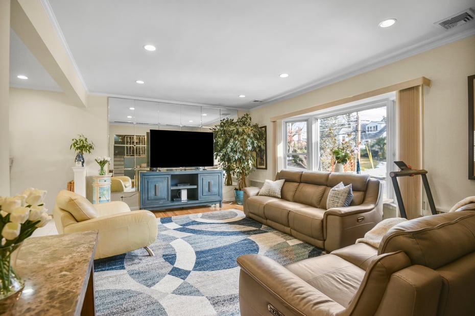 60 E Fort Hill Road Photo 17