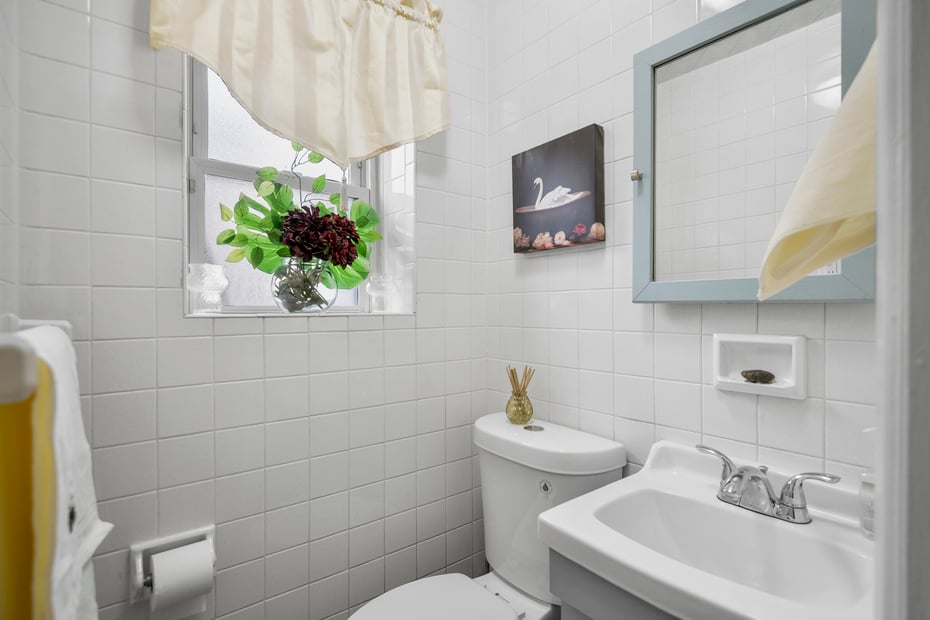 60 E Fort Hill Road Photo 31