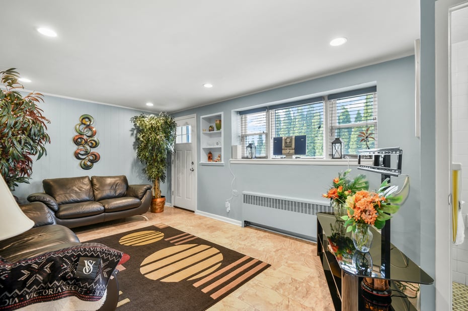 60 E Fort Hill Road Photo 34