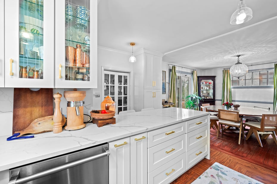 19 Fairway Street Photo 10