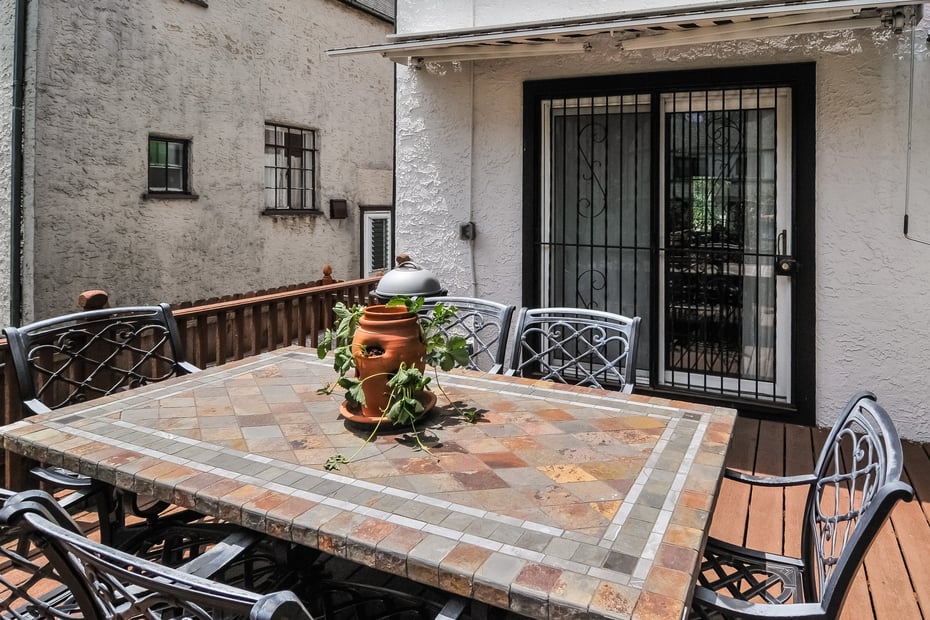 19 Fairway Street Photo 18