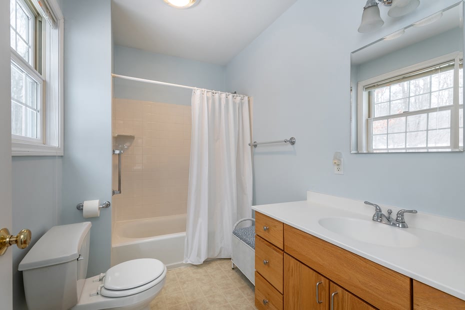 16 Stone Fences Lane Photo 19