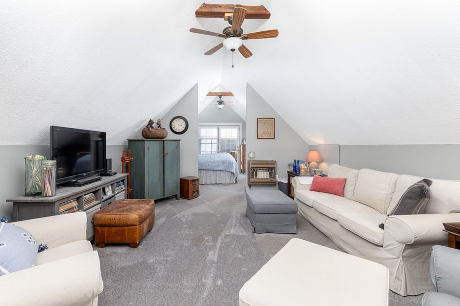 38 Old Turnpike Road Photo 22