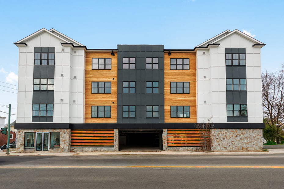 132 Halstead Avenue  #4D Photo 1