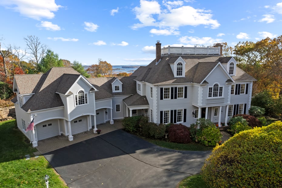 134 River Road Photo 1