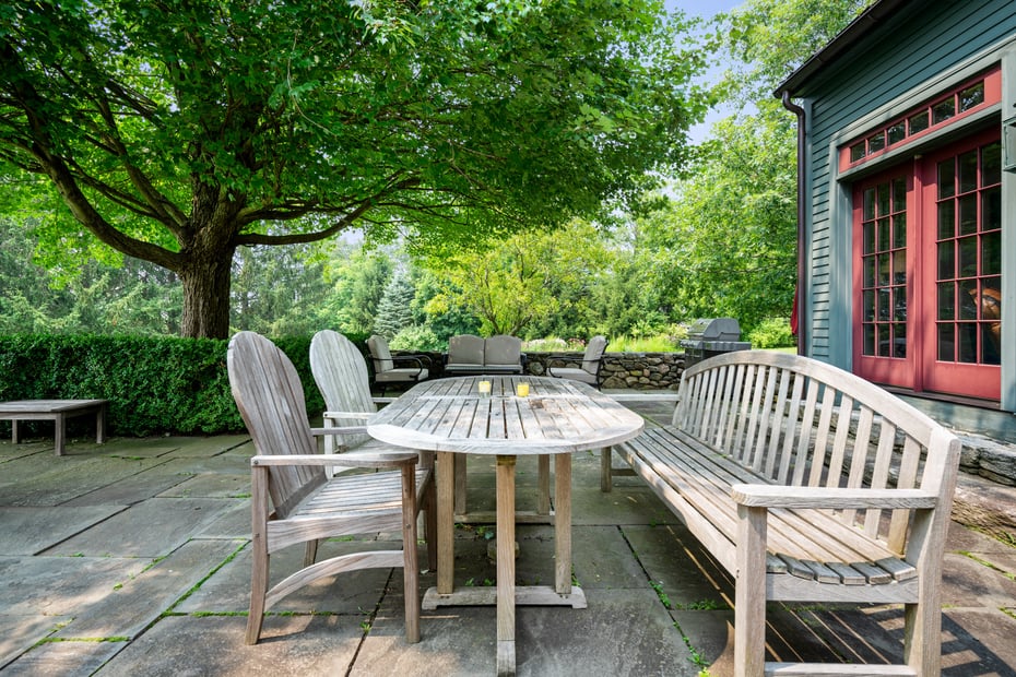 35 Northrop Street Photo 19