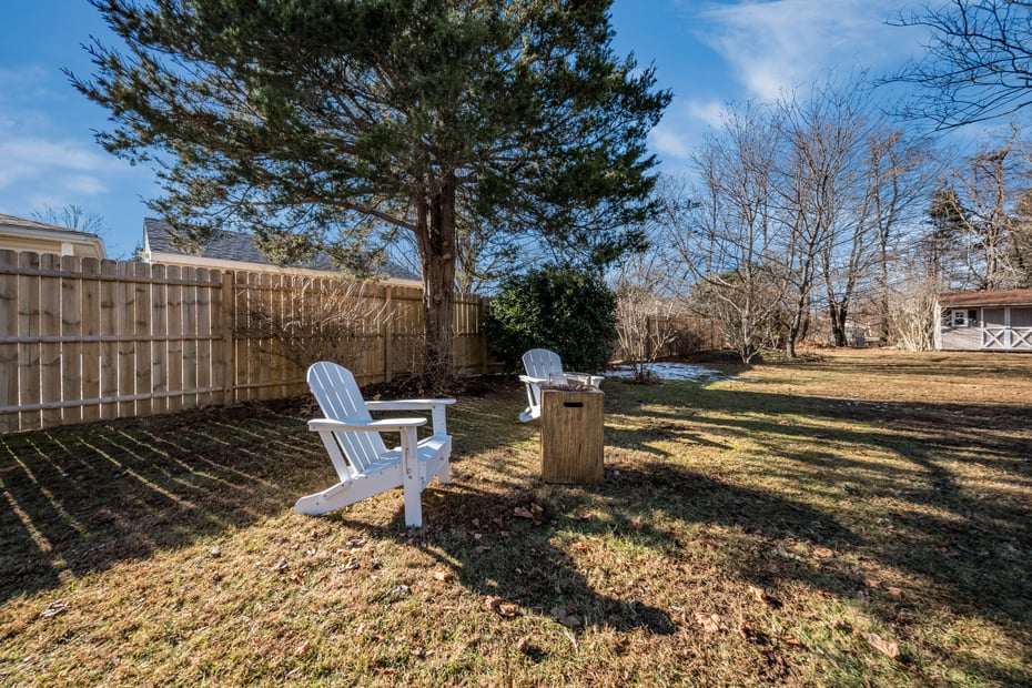 99 Maple Avenue Photo 25