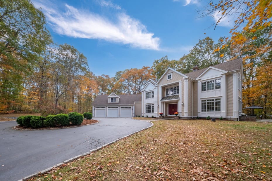 70 High Hill Circle Photo 3