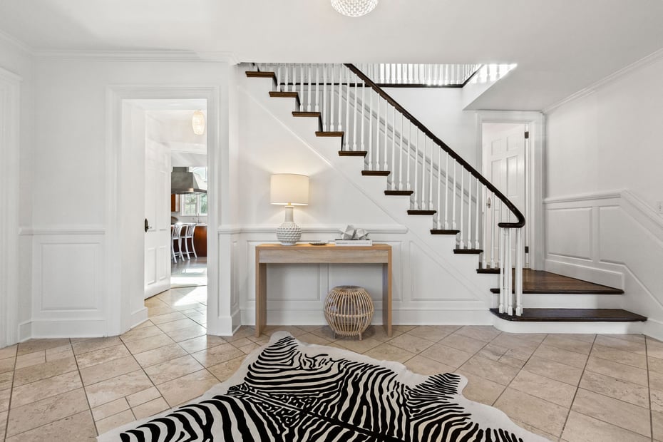 92 Verdun Avenue Photo 2