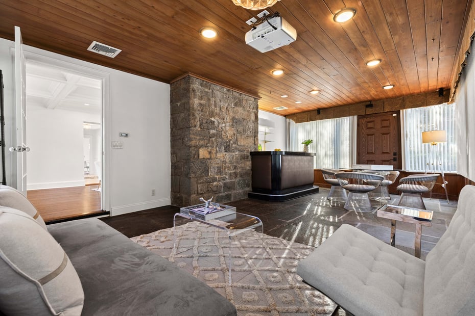 92 Verdun Avenue Photo 8