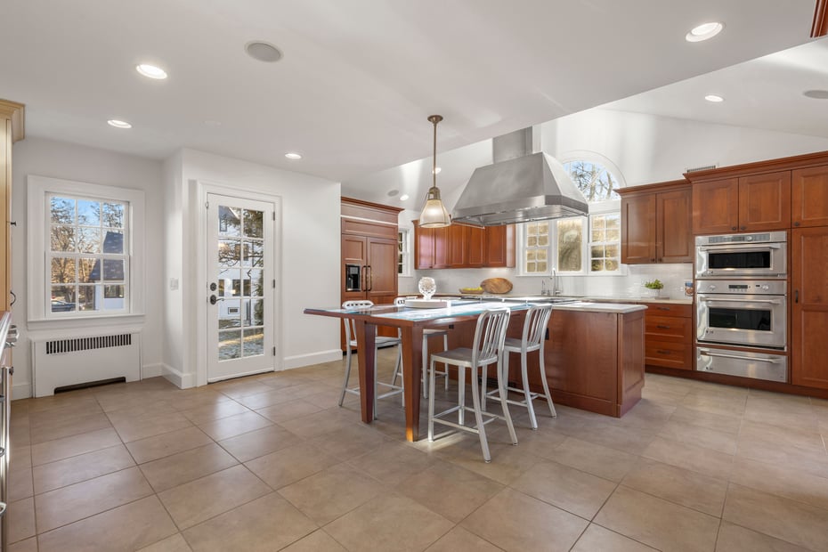 92 Verdun Avenue Photo 15