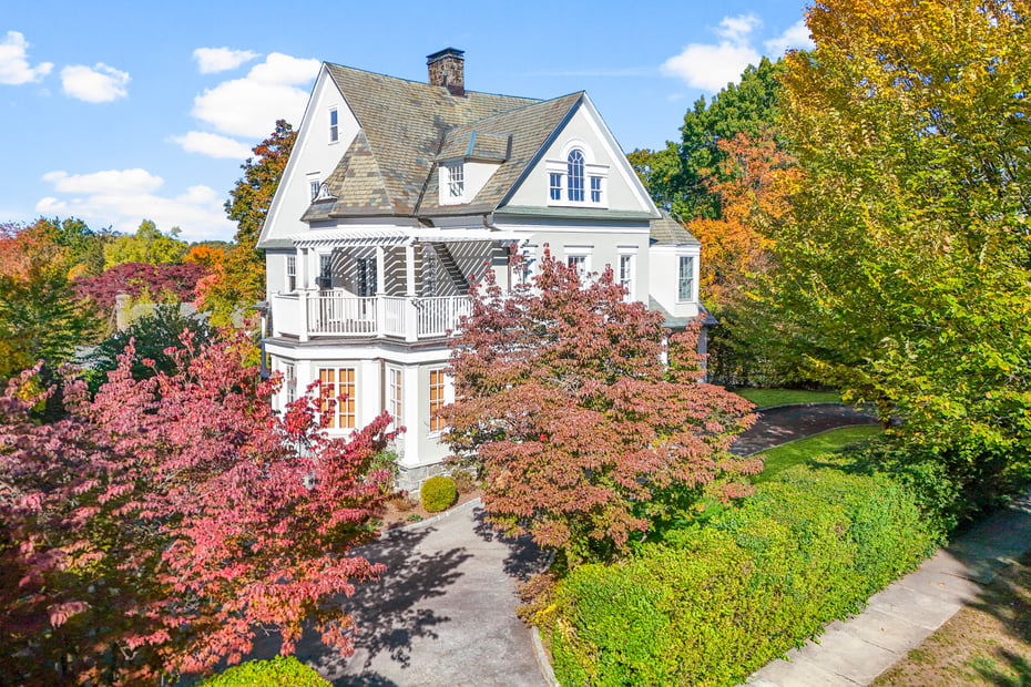 203 Corlies Avenue Photo 2