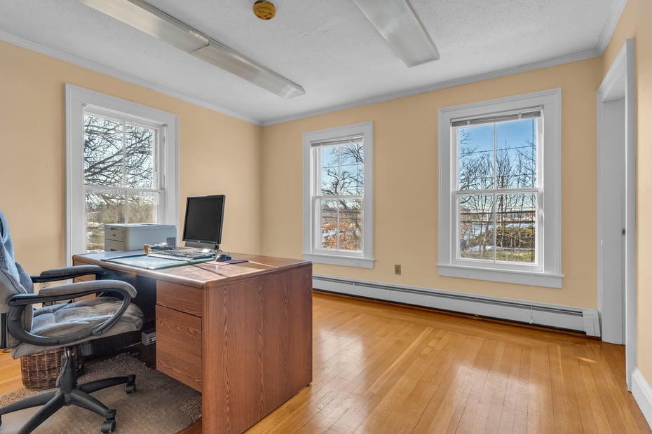 53 Montowese Street Photo 23