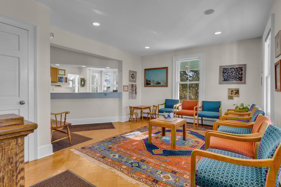 53 Montowese Street Photo 6