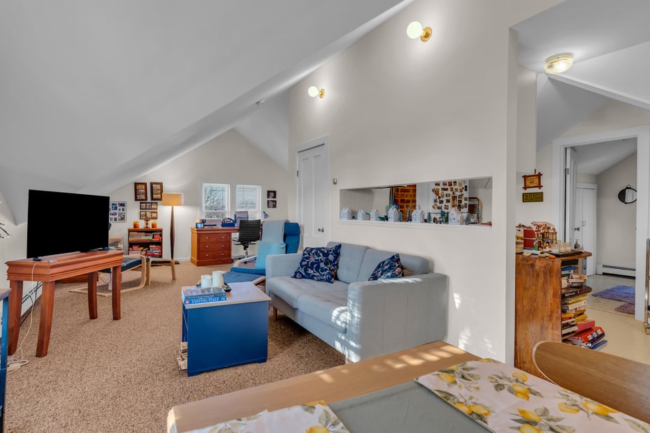 53 Montowese Street Photo 29