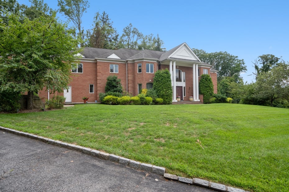 3 Vandalay Court Photo 42