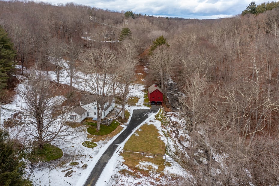 28 Squire Hill Road Photo 26